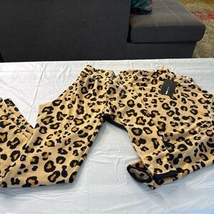 Leopard Print Matching Two-Piece Set – Size Large – NWT